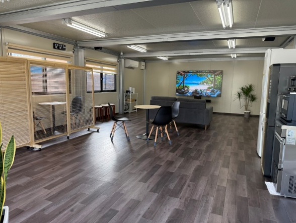 COMOREBI LOUNGE（会員専用）
